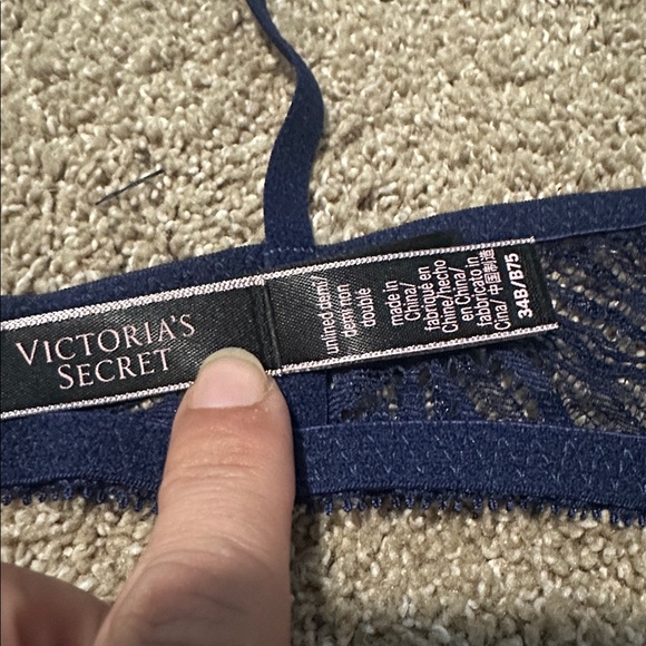 Victoria's Secret Navy and Gray Lace Bra Trio - Picture 8 of 8